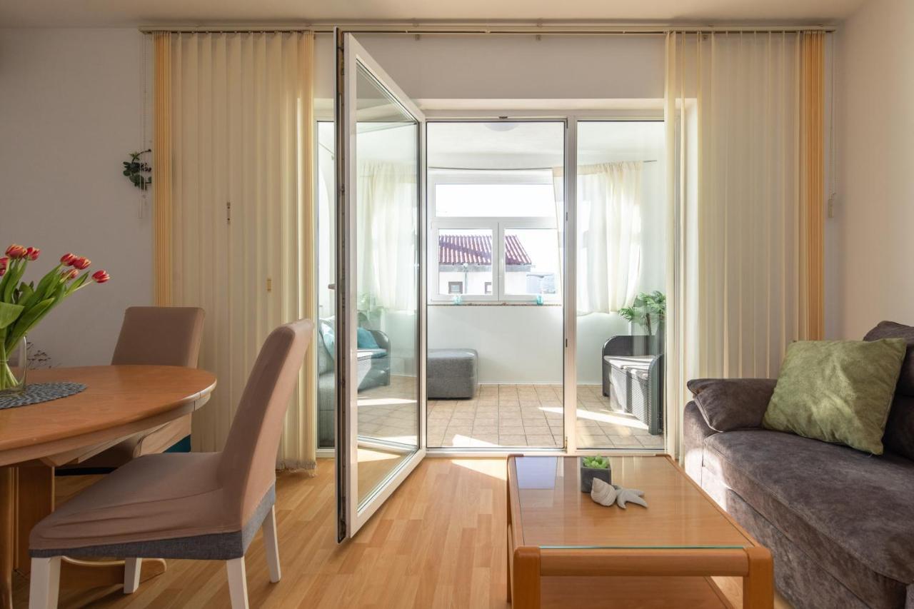 Apartment Filip Krk Town Exterior photo